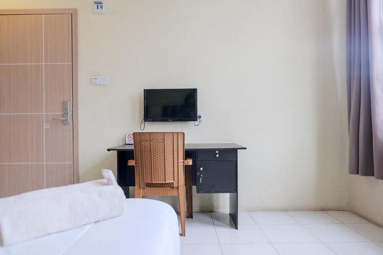 Urbanview Hotel Ta Ke Jelutung Puncak Jambi Bagian luar foto